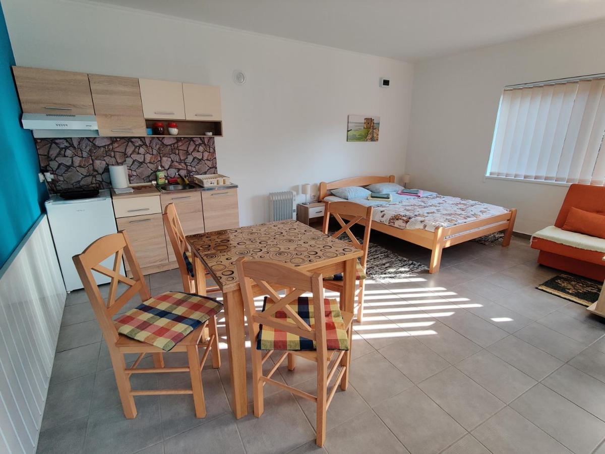 Apartman Ankica Golubac Luaran gambar